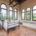 Piandaccoli Vila