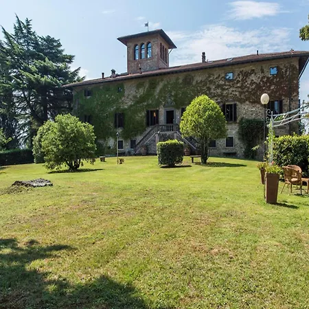 Piandaccoli Villa *