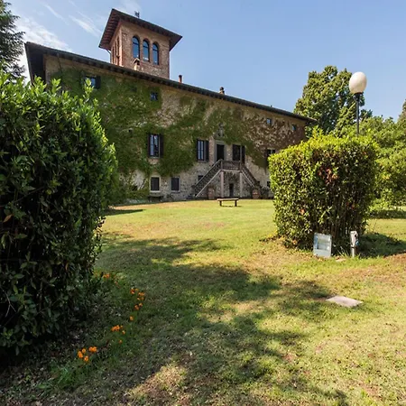 Piandaccoli Villa *